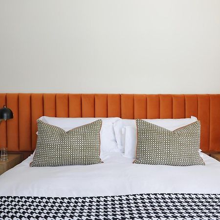 Twice Central Guest House Stellenbosch Ngoại thất bức ảnh