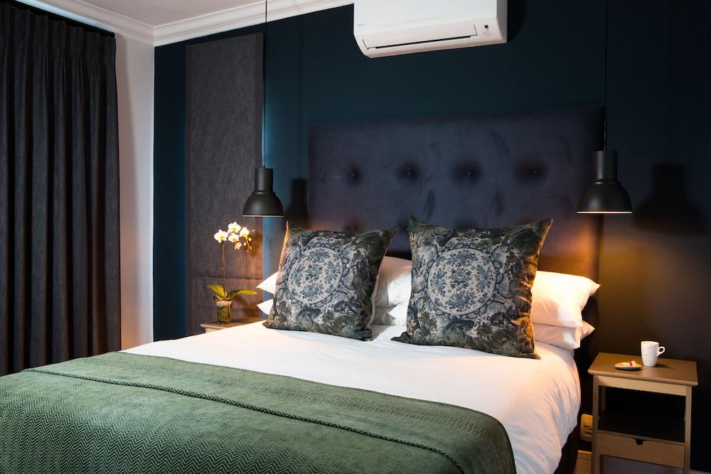 Twice Central Guest House Stellenbosch Ngoại thất bức ảnh