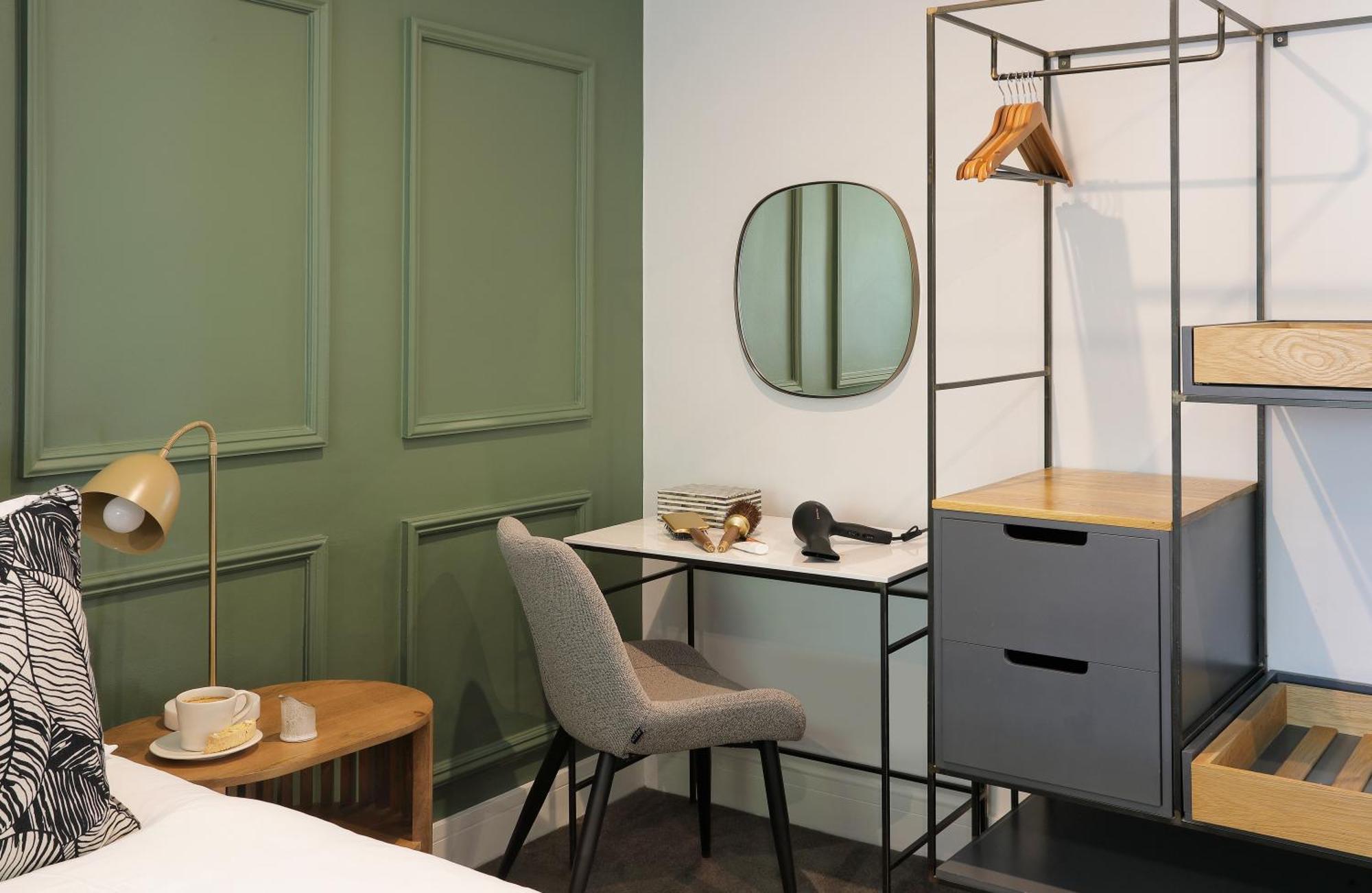 Twice Central Guest House Stellenbosch Ngoại thất bức ảnh