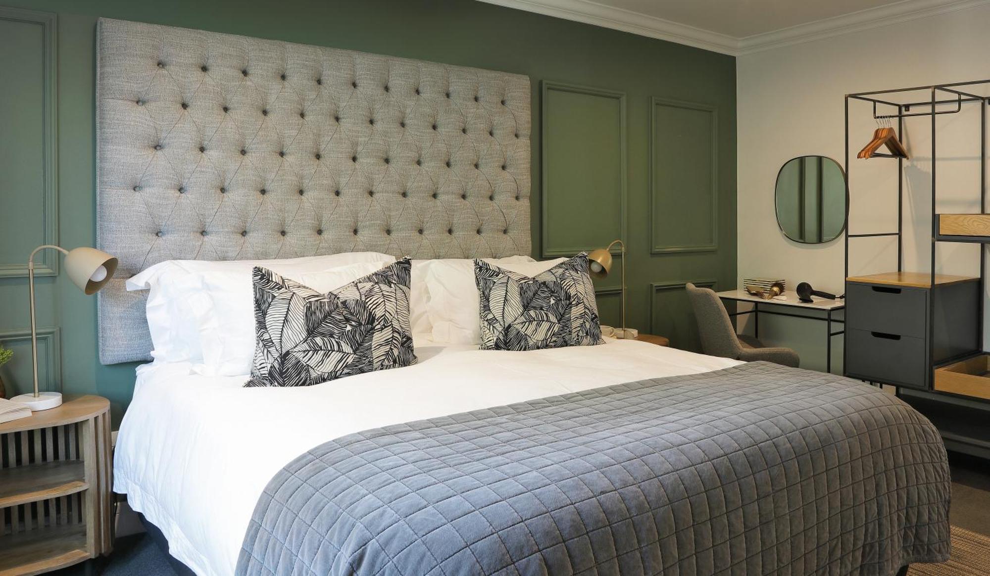 Twice Central Guest House Stellenbosch Ngoại thất bức ảnh