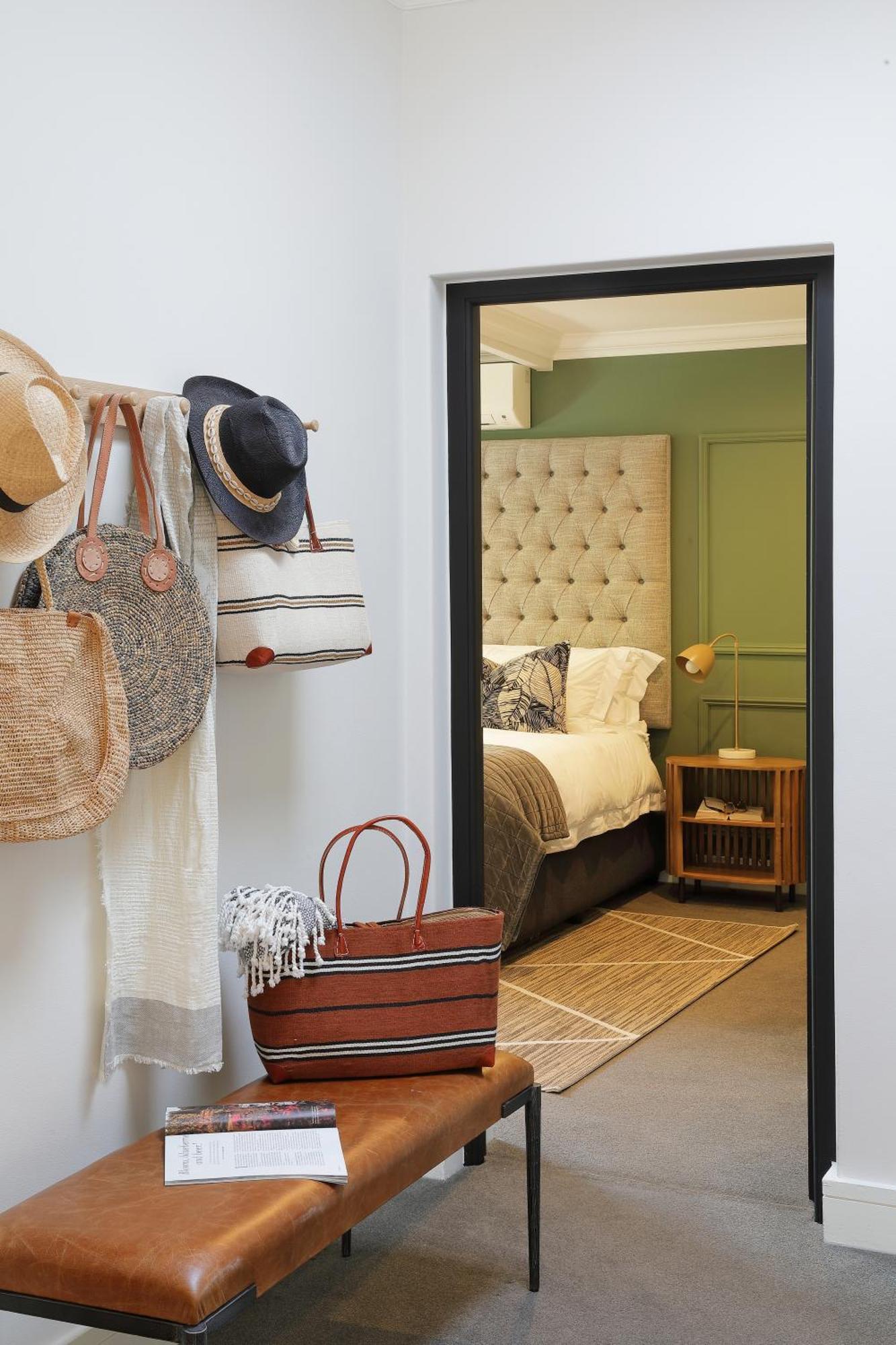 Twice Central Guest House Stellenbosch Ngoại thất bức ảnh