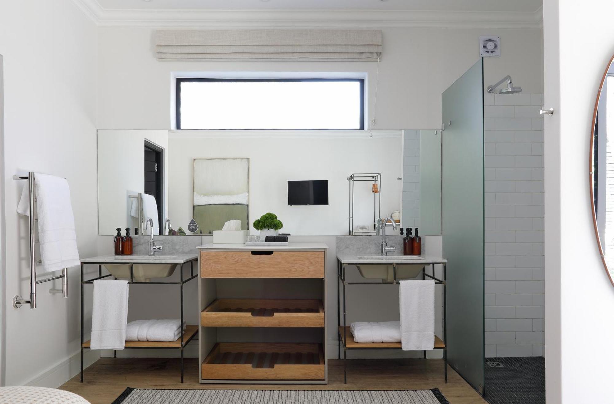 Twice Central Guest House Stellenbosch Ngoại thất bức ảnh