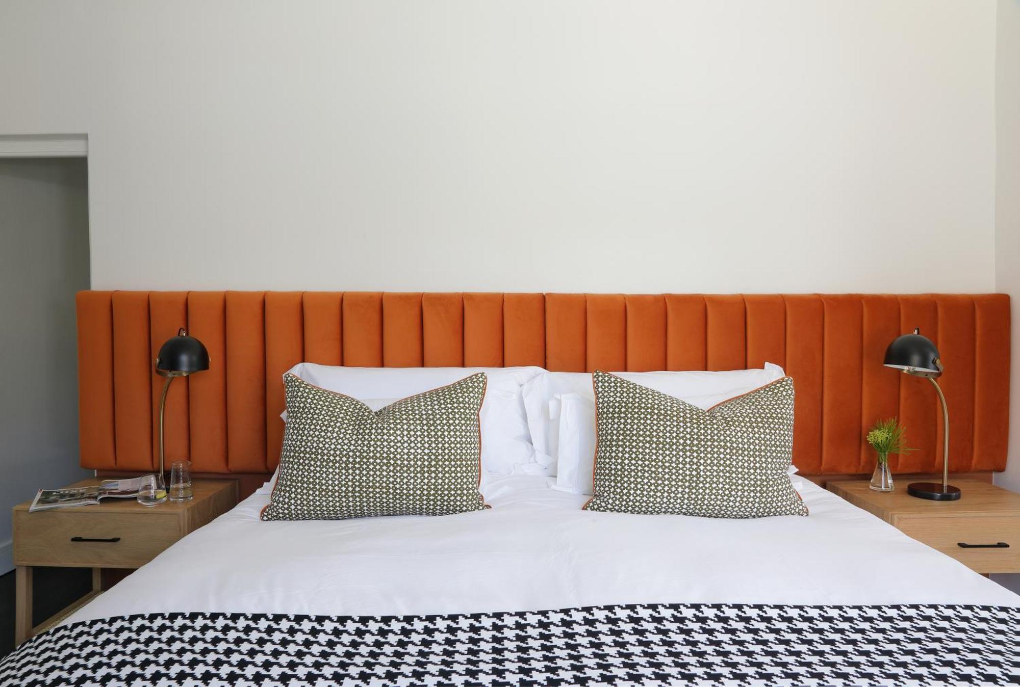 Twice Central Guest House Stellenbosch Ngoại thất bức ảnh